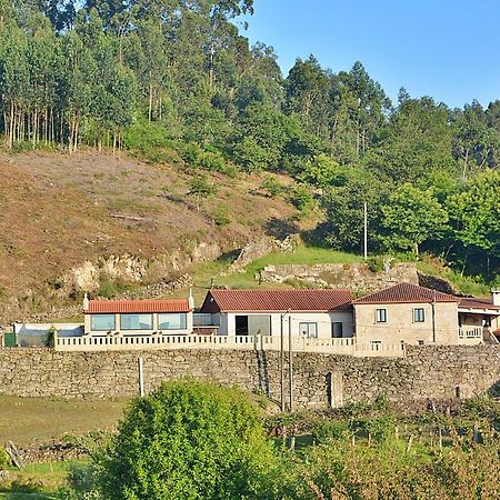 Galihost - A Casa Das Barreiras Meis Bagian luar foto