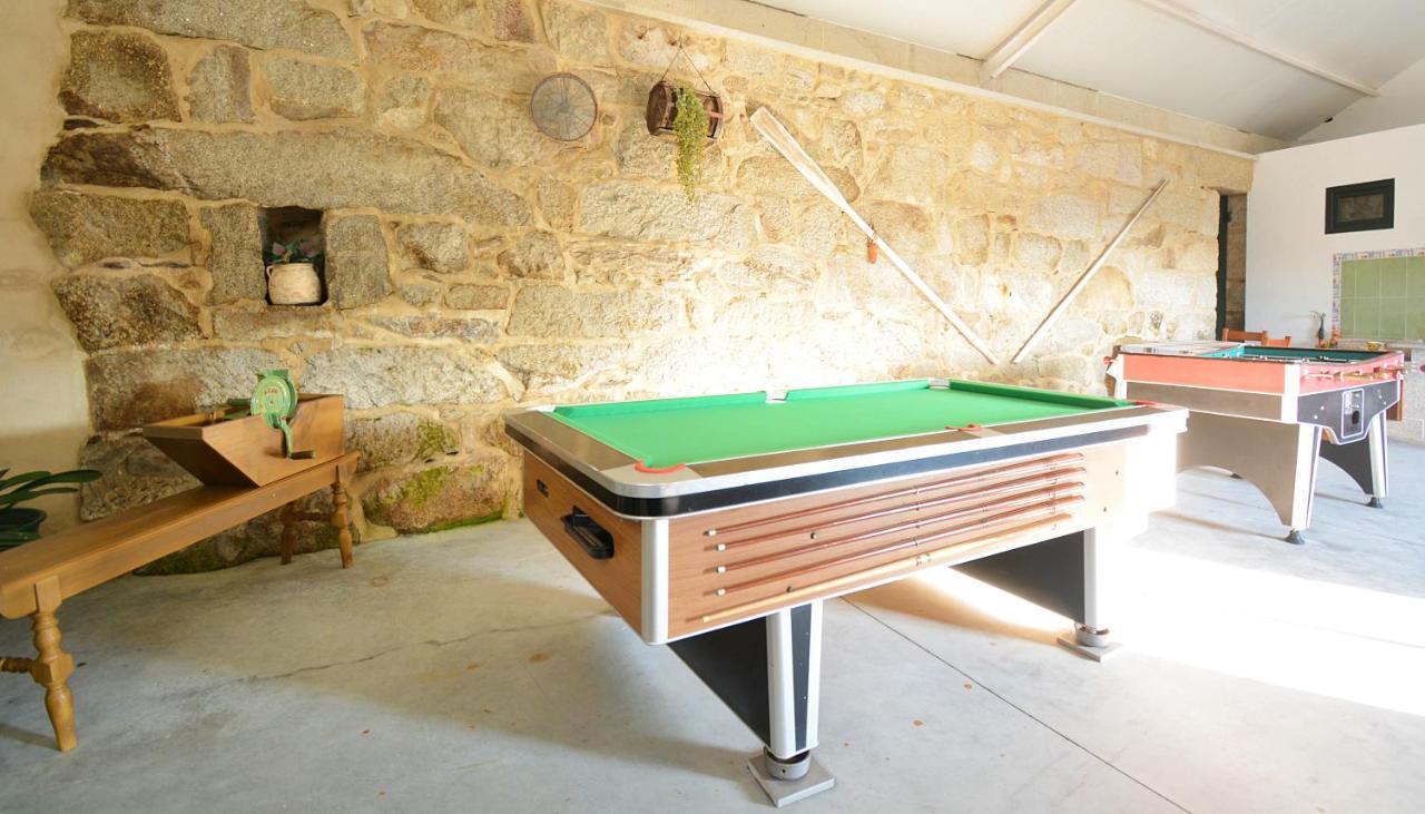 Galihost - A Casa Das Barreiras Meis Bagian luar foto